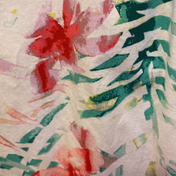 Ladies 3/4 sleeve blouse purchased at Dillards in Florida - Picture 4 of 5